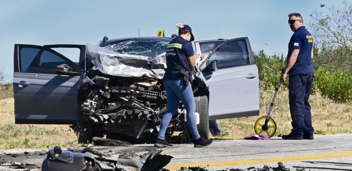 Policía Científica trabajando en siniestro de tránsito