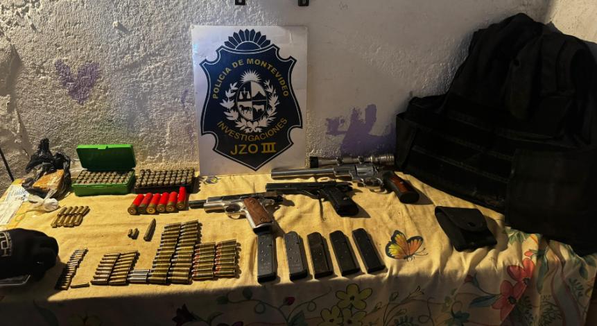 Allanamiento en barrio Nuevo España permitió incautar tres armas de fuego y más de 300 cartuchos