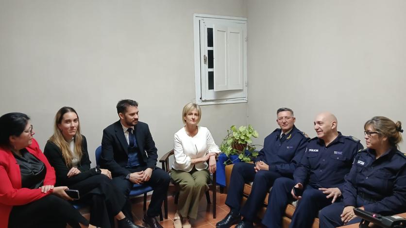 Ministra (I) del Interior, Director de la Policía Nacional, Directora de Políticas de Género, Fiscal