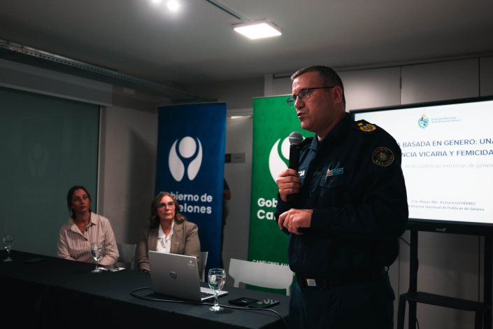 Taller sobre violencia vicaria animal convocó a referentes institucionales en Canelones
