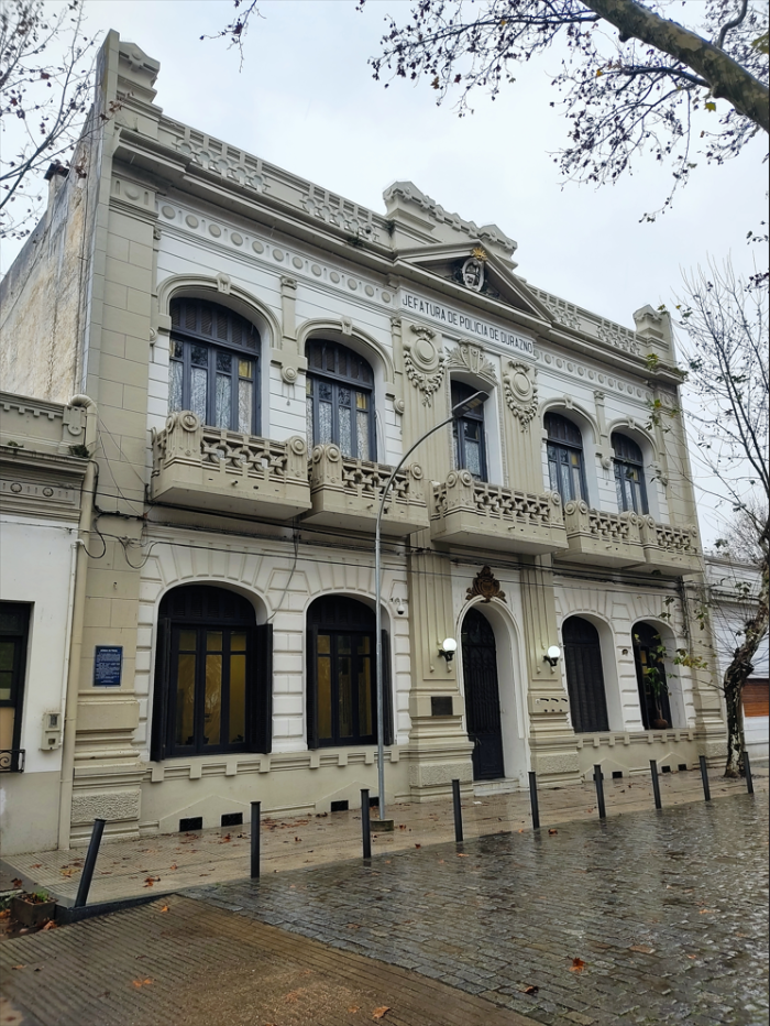 Fachada de la Jefatura de Policía de Durazno