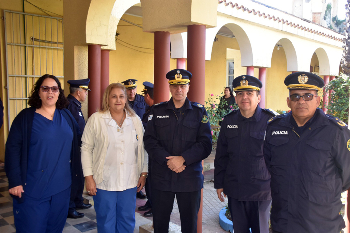 Autoridades de Jefatura y del Centro Auxiliar Sanitario