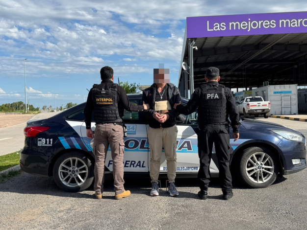 Capturas Internacionales concretó el retorno a Uruguay desde Argentina de un prófugo de la cárcel de