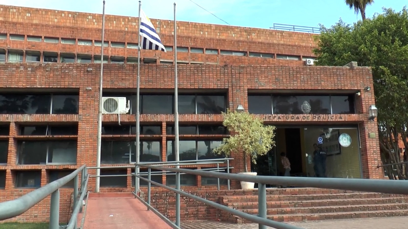 edificio de la Jefatura de Salto