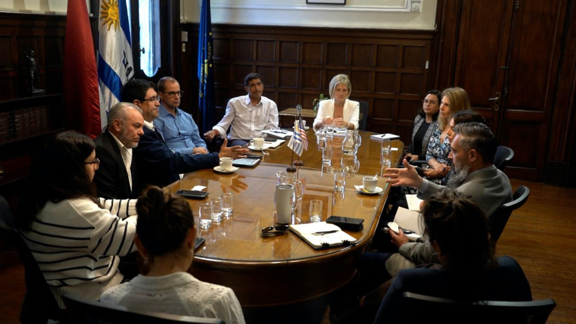 Ministra Interina se reunió con autoridades de la Embajada de Estados Unidos 