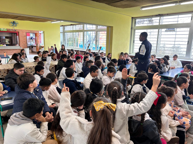 Alumnos en el taller