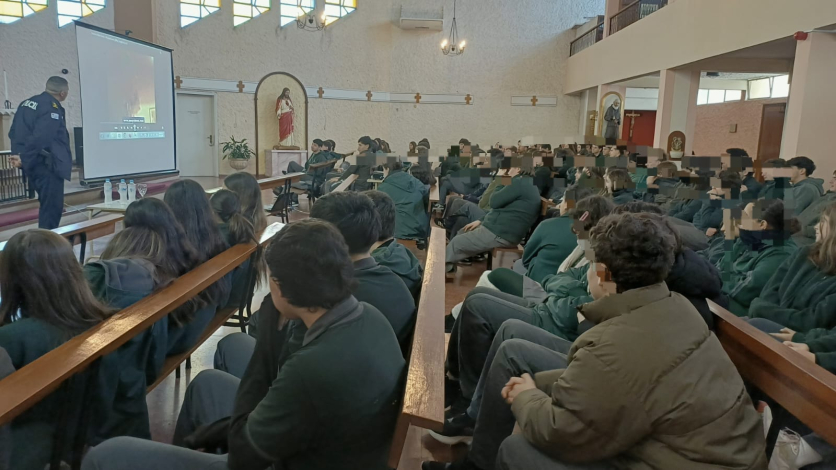 Alumnos en el taller 