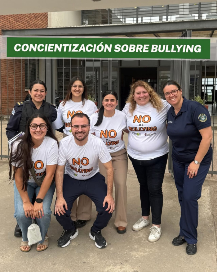 integrantes de la Cooperativa Policial Ahorro y Crédito, Psicologa y personal de esta Oficina integrantes de la Cooperativa Policial Ahorro y Crédito, Psicologa y personal de esta Oficina