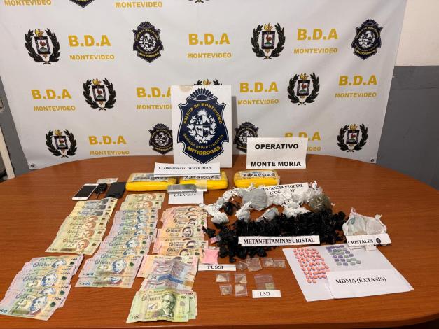 objetos incautados al detenido