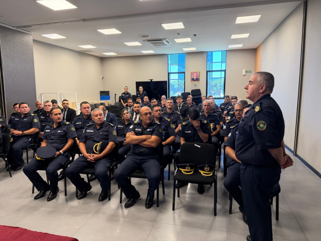 El jefe Lotito y demás personal superior impuestos recientemente