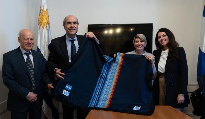 mi acnur 1 mi acnur 1