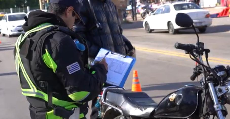 La Policía intensifica operativos sobre motocicletas en Montevideo