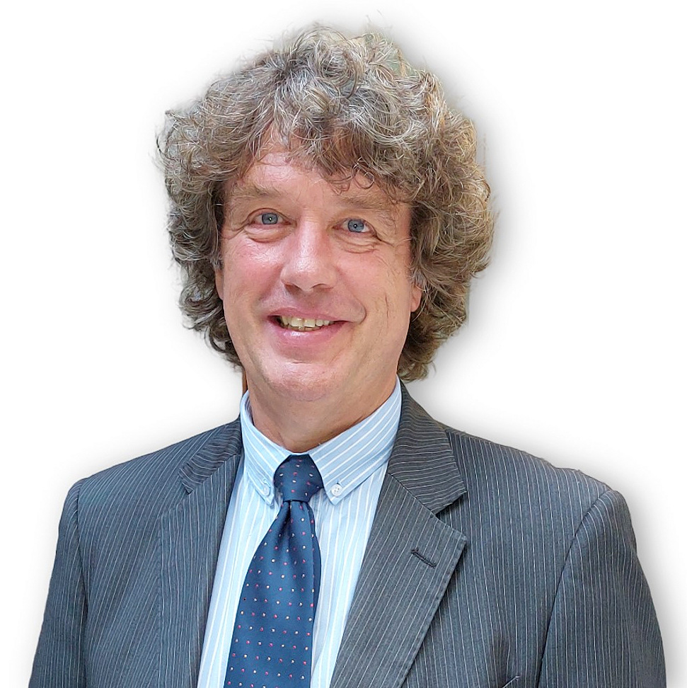 Embajador Hugo Caussade