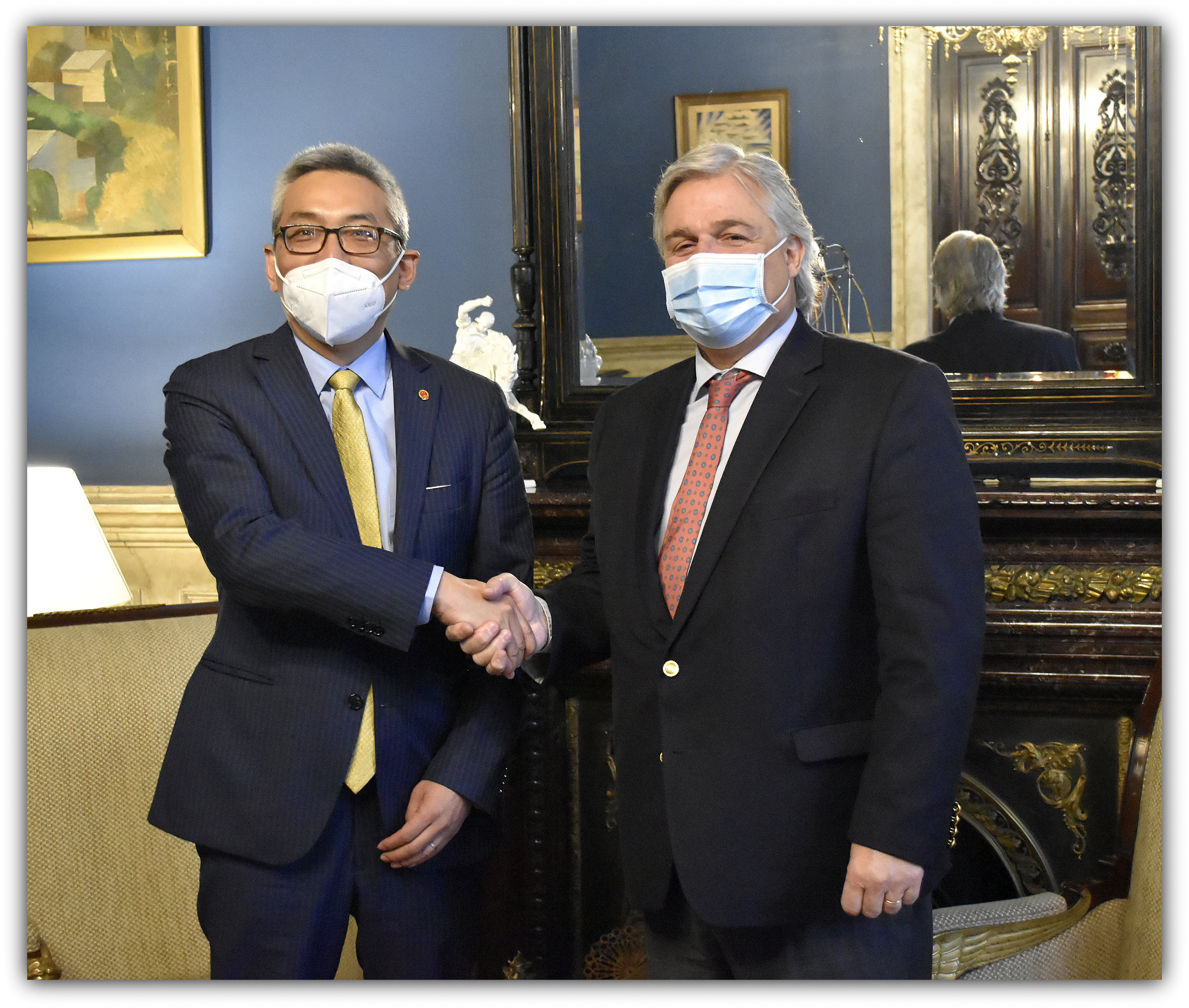 Canciller Bustillo recibió al Director General del Departamento de América Latina y el Caribe
