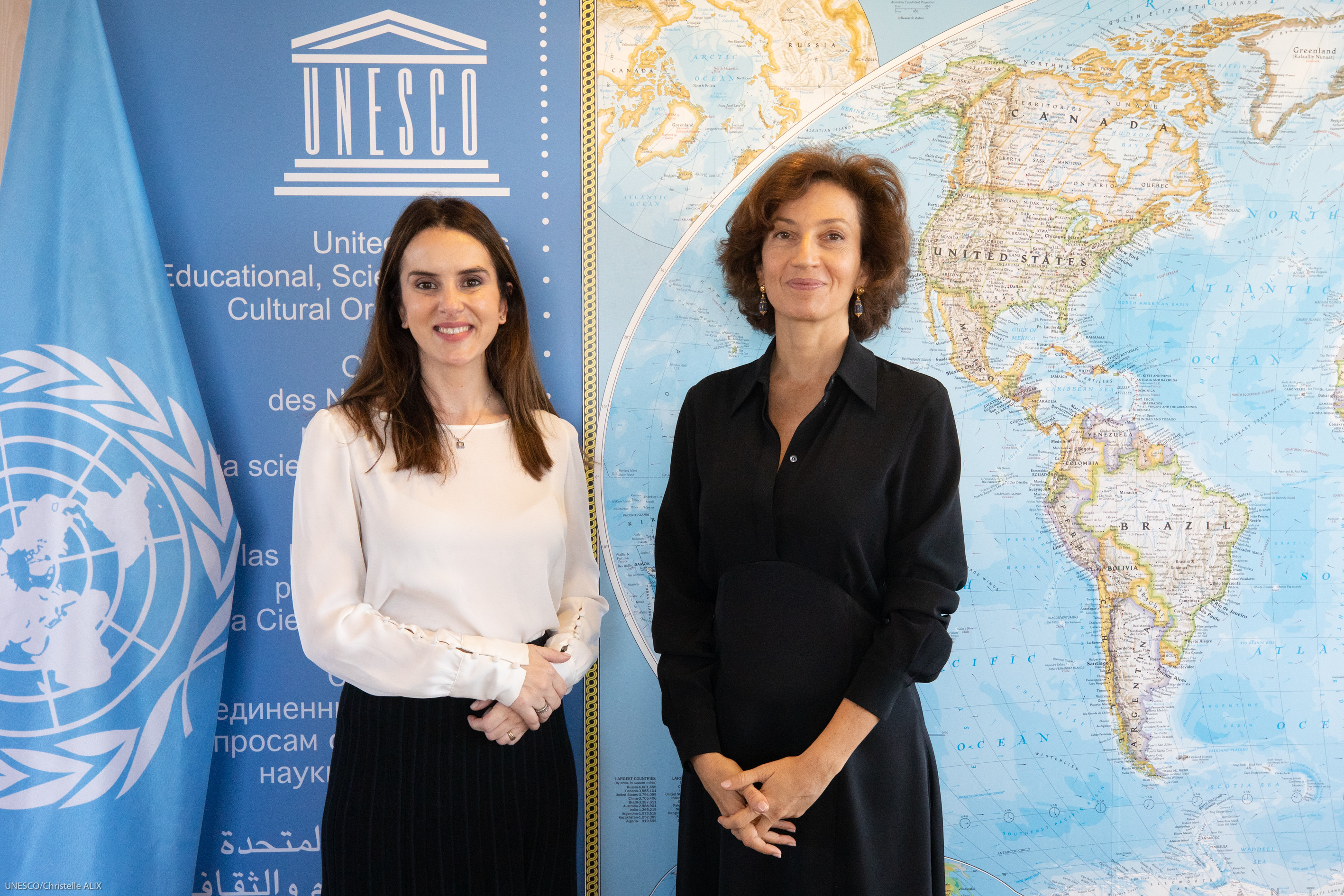 Ache y Azoulay