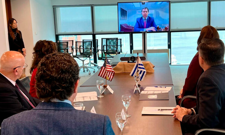 Firma del Memorándum de Entendimiento para la Cooperación para el Desarrollo entre AUCI y USAID