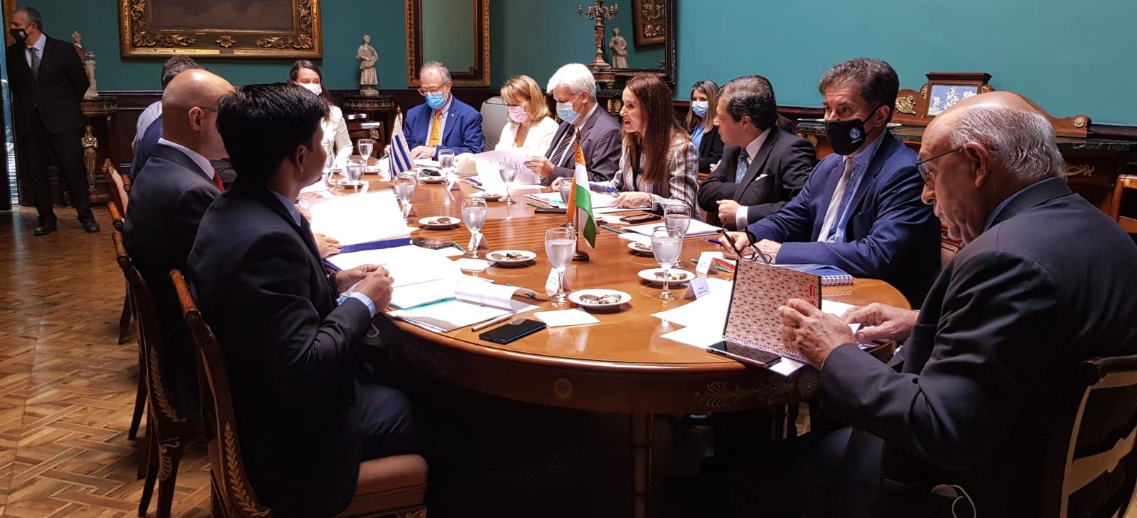Consultas bilaterales Uruguay - India