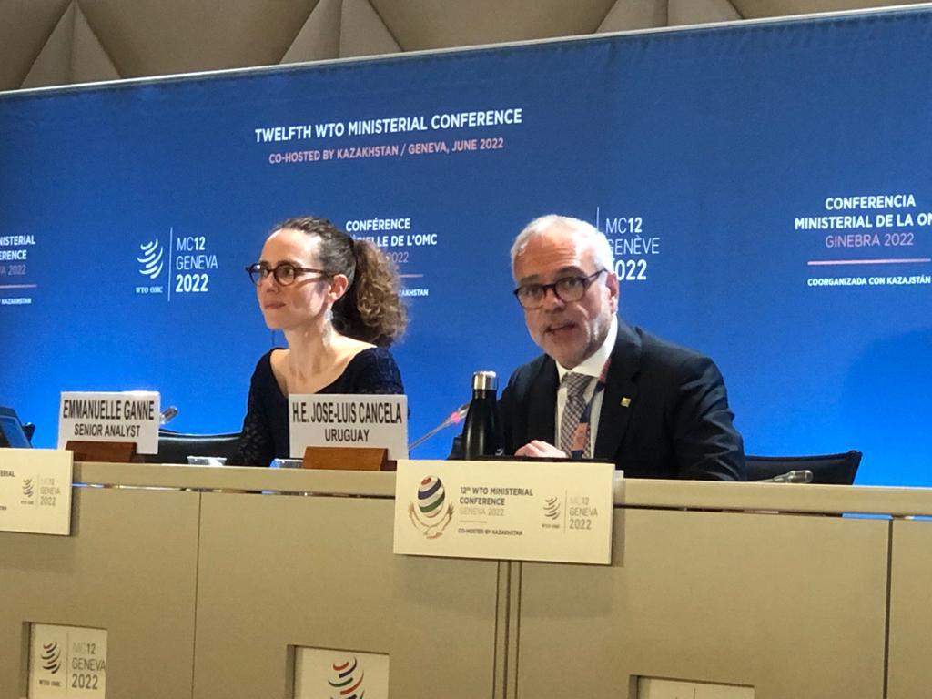 Uruguay lideró evento sobre MIPYMES en la 12ª Conferencia Ministerial de la OMC