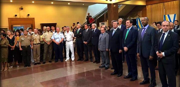 Inauguración de busto en homenaje a Artigas y celebración Inauguración de busto en homenaje a Artigas y celebración