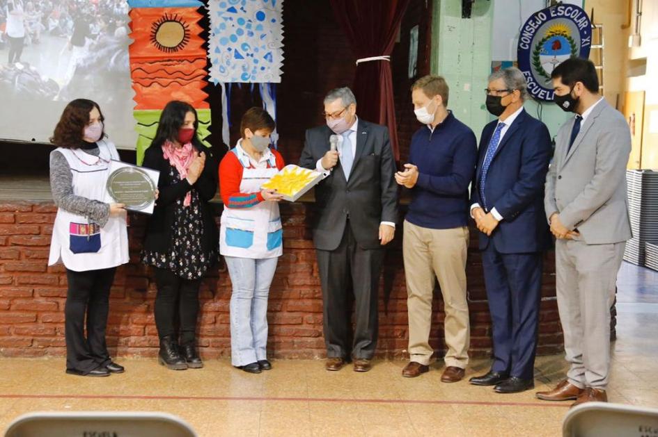 Visita a la Escuela República Oriental del Uruguay en Buenos Aires