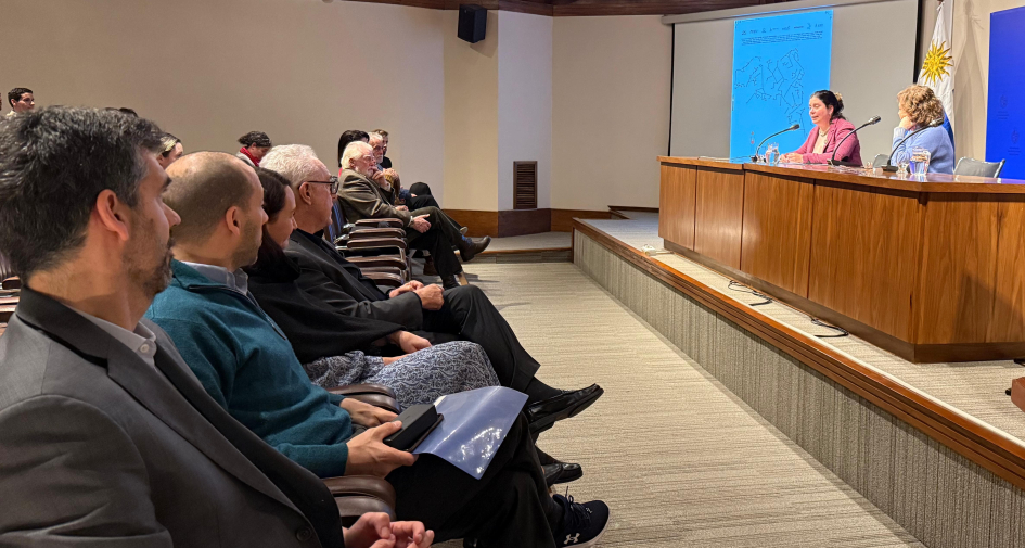 Audiencia en homenaje a Belela