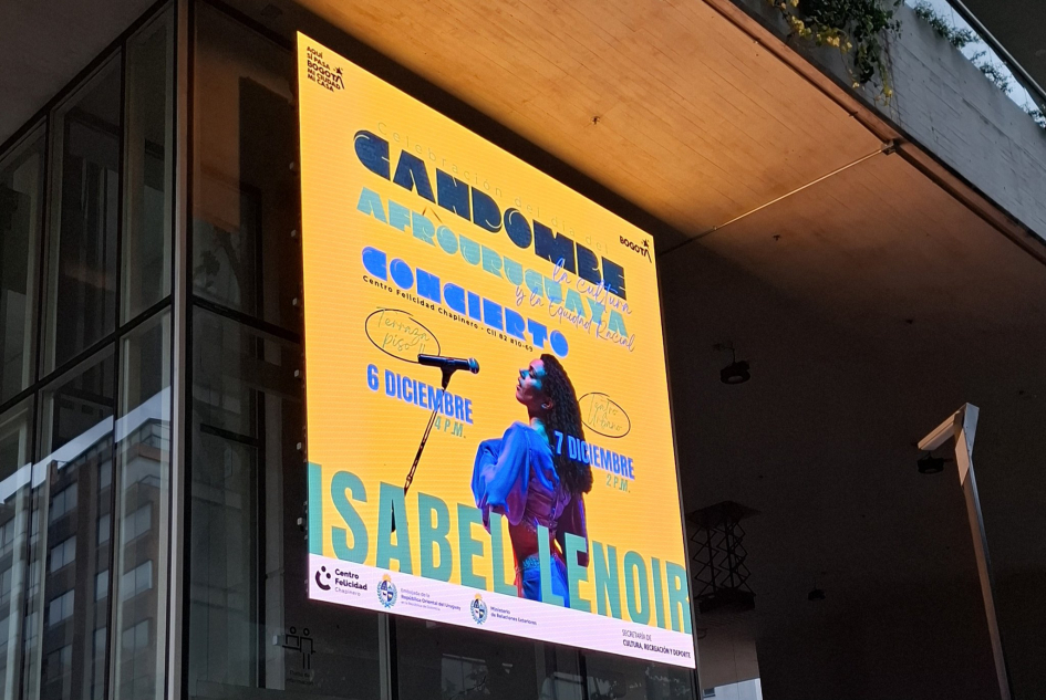 Presentación en el CEFE de la cantautora y compatriota Isabel Lenoir