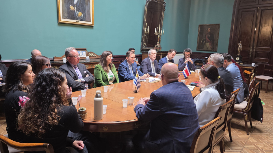Uruguay y Costa Rica fortalecen su cooperación cultural Uruguay y Costa Rica fortalecen su cooperación cultural