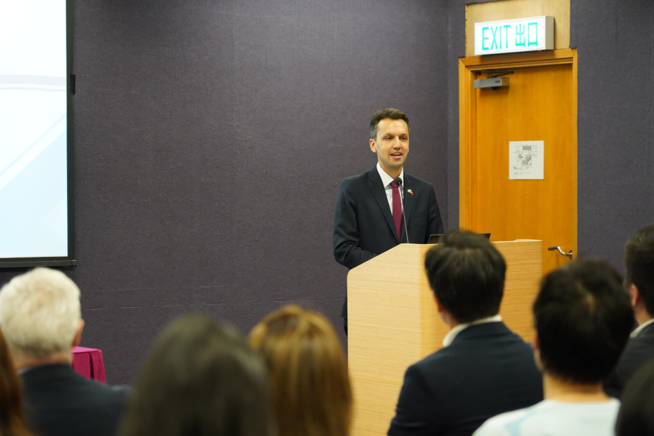 Discurso del Cónsul General de Uruguay en Hong Kong, Federico Lage