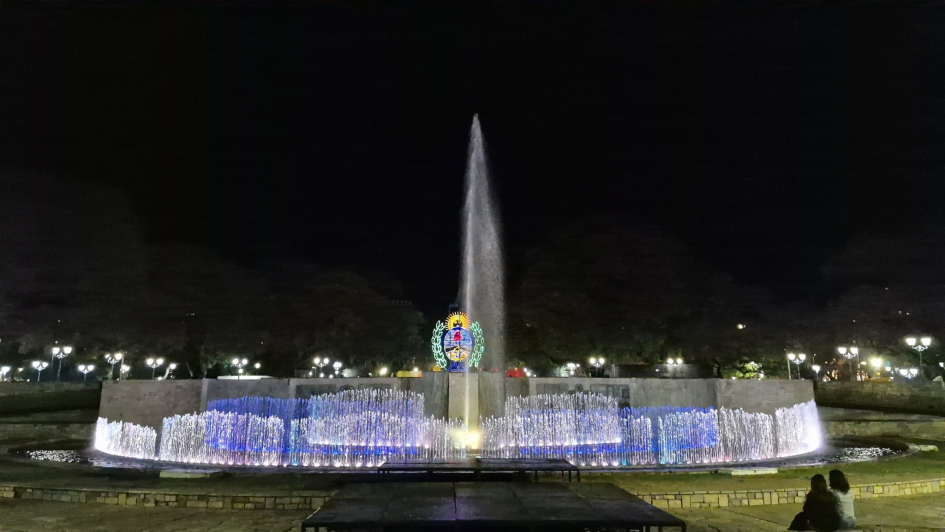 Iluminación en Azul Mendoza