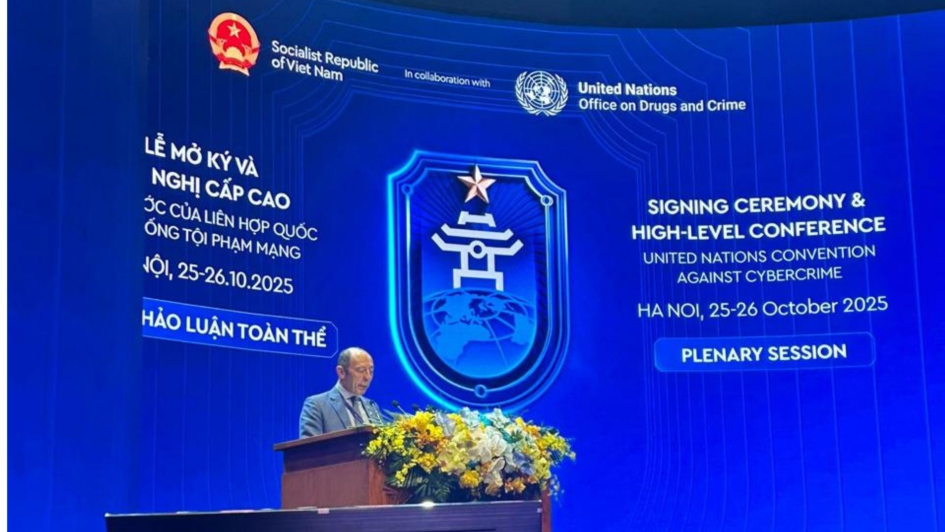 Raúl Pollak, embajador de Uruguay presente en la Convención de Naciones Unidas contra el Ciberdelito Uruguay presente en la Convención de Naciones Unidas contra el Ciberdelito