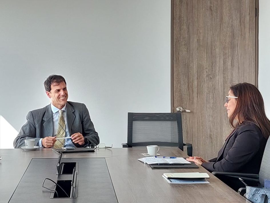 Reunión con el Gerente General del ICA y su equipo de trabajo