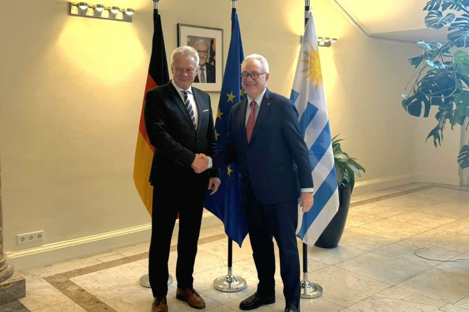 El canciller en Alemania con el ministro federal de Agricultura y Alimentación de Alemania El canciller en Alemania con el ministro federal de Agricultura y Alimentación de Alemania