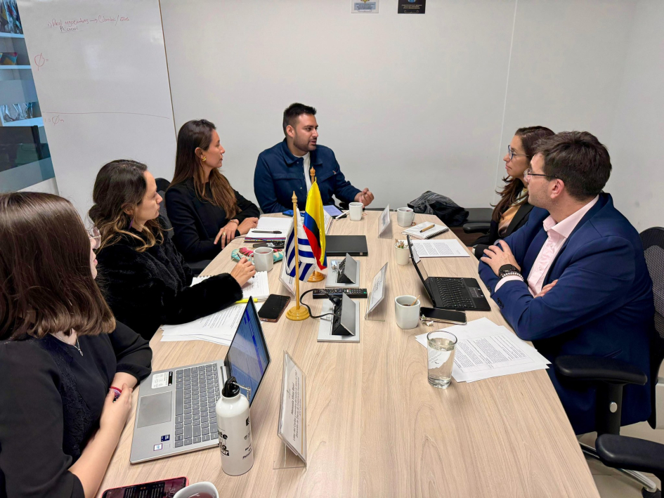 Encuentro de trabajo con APC Encuentro de trabajo con APC