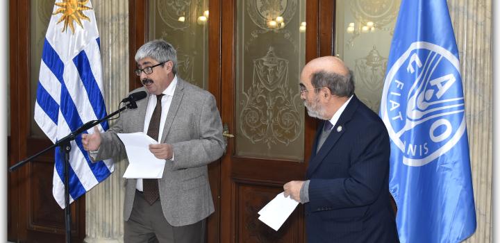 Entrega de “Medalla República Oriental del Uruguay” al Director General de la FAO, José Graziano da Silva