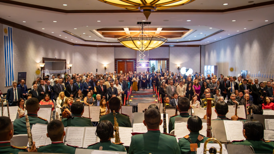 Panorámica de la conmemoración del bicentenario Conmemoración bicentenario