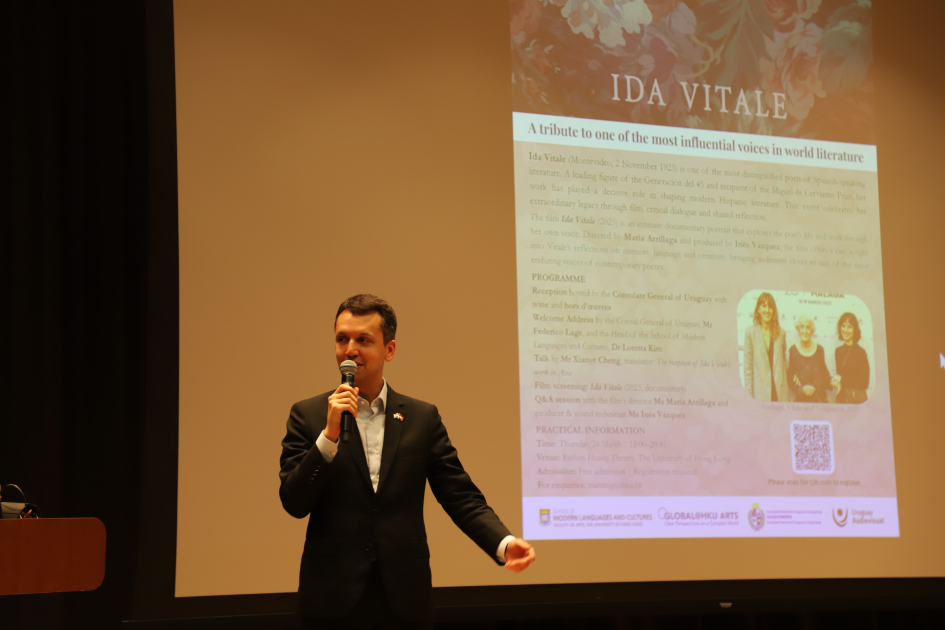 Consul-General Federico Lage at the screening
