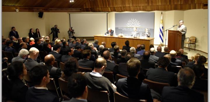 Canciller Nin Novoa recibe al Director General de la OMC, Roberto Azevedo 