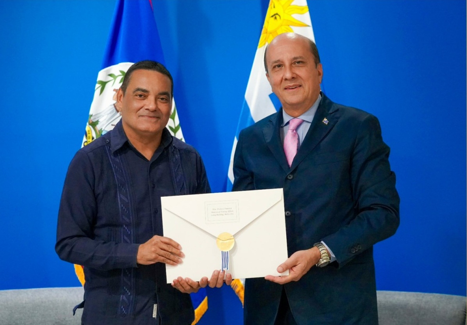 Entrega de cartas figuradas