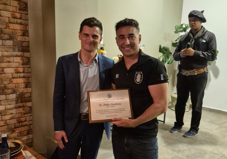 Compatriota propietario de Charrua’s Parrilla