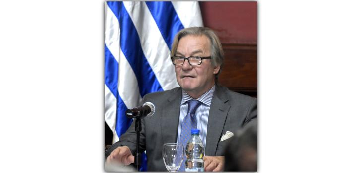 Emb. de España en Uruguay, José Javier Gómez-Llera y García-Nava - Conversatorio - V Centenario de la Circunnavegación de Magallanes y Elcano (1519-1522) Emb. de España en Uruguay, José Javier Gómez-Llera y García-Nava - Conversatorio - V Centenario de la Circunnavegación de Magallanes y Elcano (1519-1522)