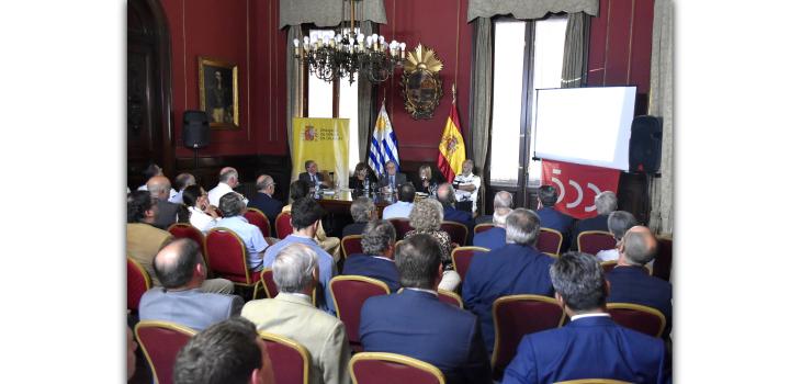 Conversatorio - V Centenario de la Circunnavegación de Magallanes y Elcano (1519-1522) Conversatorio - V Centenario de la Circunnavegación de Magallanes y Elcano (1519-1522)