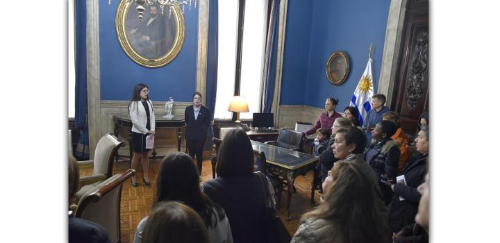 Salón de la derecha - Día del Patrimonio 2019 en Palacio Santos y Casa Pérsico - la jornada en imágenes