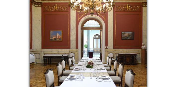 Salón comedor - Día del Patrimonio 2019 en Palacio Santos y Casa Pérsico - la jornada en imágenes Salón comedor - Día del Patrimonio 2019 en Palacio Santos y Casa Pérsico - la jornada en imágenes