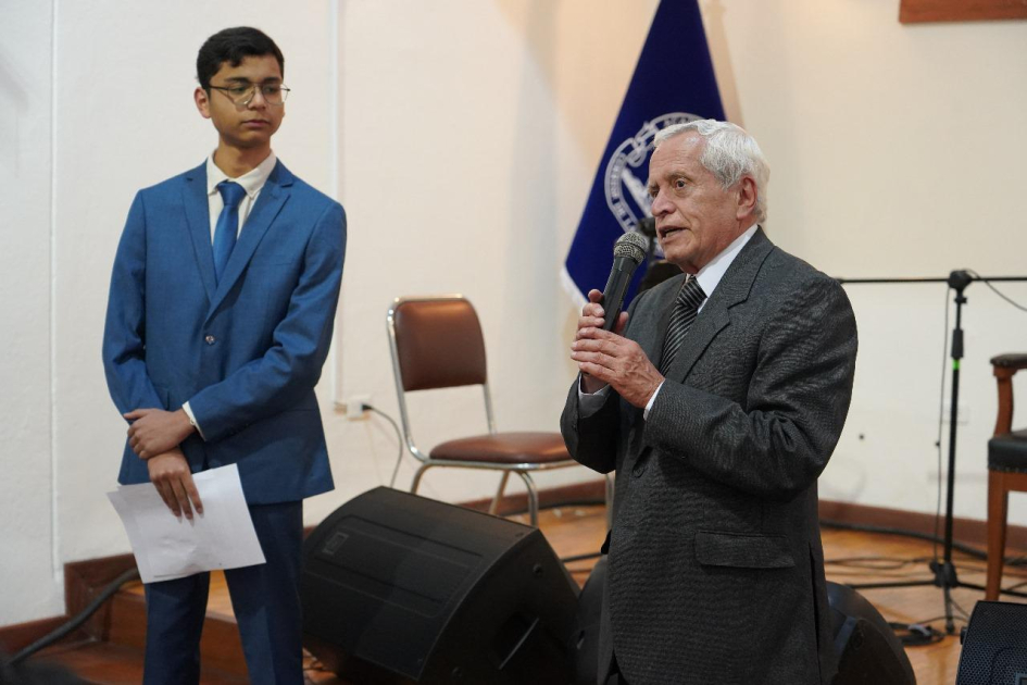 Francisco Proaño Director Academia de la Lengua