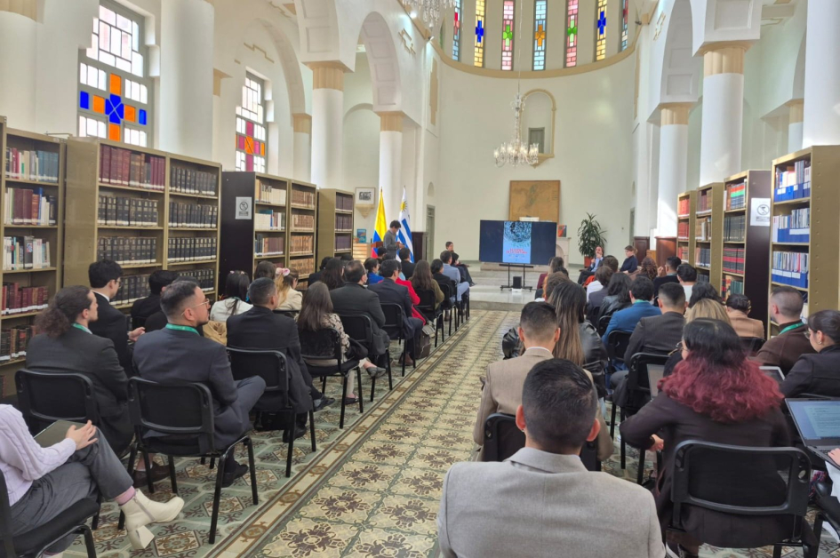 Conversatorio Academia Diplomática colombiana