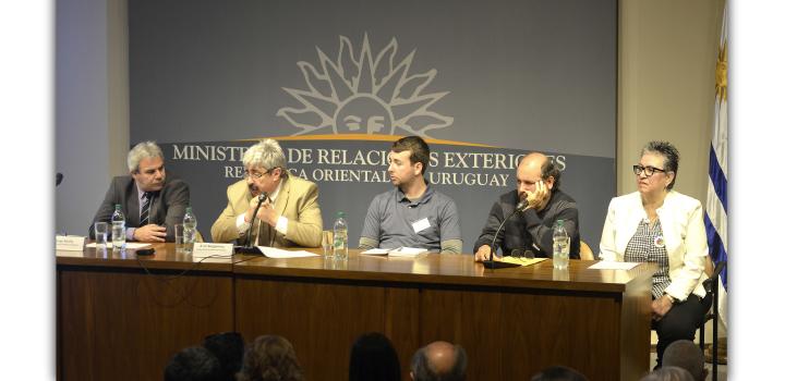 Sr. Subsecretario de Relaciones Exteriores, Embajador Ariel Bergamino - Encuentro Mundial de Consejos Consultivos y de Asociaciones de uruguayos residentes en el exterior Sr. Subsecretario de Relaciones Exteriores, Embajador Ariel Bergamino - Encuentro Mundial de Consejos Consultivos y de Asociaciones de uruguayos residentes en el exterior