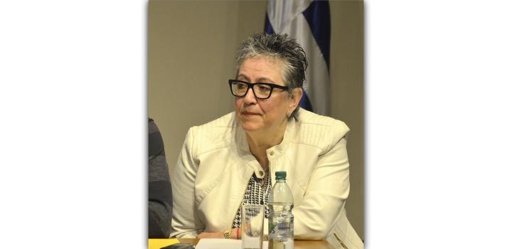 En representación de la diáspora organizada, Sra. Andrea Laffitte, de Los Ángeles - Encuentro Mundial de Consejos Consultivos y de Asociaciones de uruguayos residentes en el exterior
