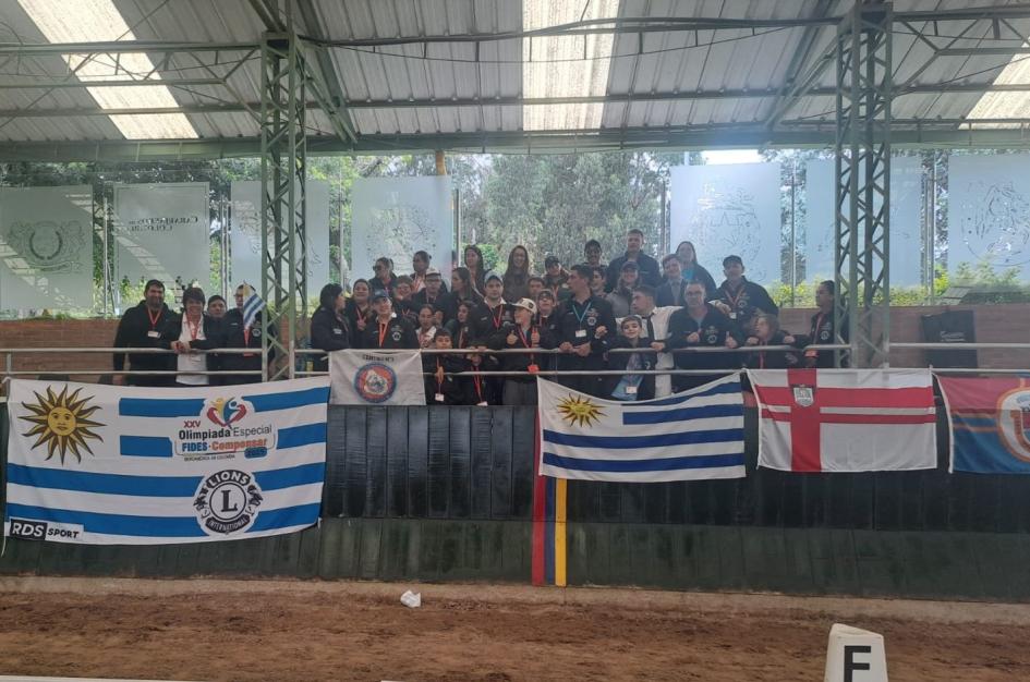 Delegación Uruguay - XXV Olimpiada Especial FIDES Delegación Uruguay - XXV Olimpiada Especial FIDES