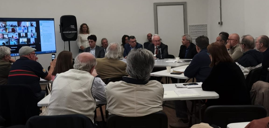 Debates en el encuentro mundial