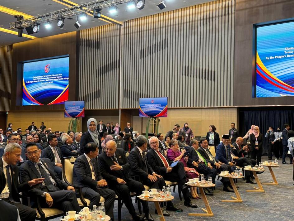 El canciller Lubetkin en la 58.ª Reunión de Ministros de Relaciones Exteriores de la ASEAN El canciller Lubetkin en la 58.ª Reunión de Ministros de Relaciones Exteriores de la ASEAN